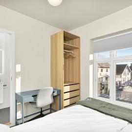 Central Guest House - Bedroom with en suite Bathroom, hotel in Stavanger