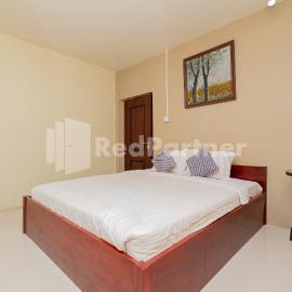 Hotel Grand El-a Syariah Mitra RedDoorz, хотел в Tuban