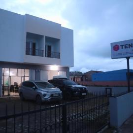 Tendy Guest House, hotel in Porsea