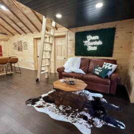 Brook Haven Retreat - Minutes to Mt Snow / Stratton, Pet Friendly!, hôtel à Wardsboro