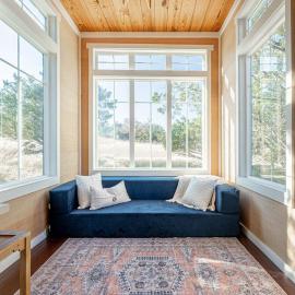 Walnut Horizon Tiny Home With Observation Deck โรงแรมในLuckenbach