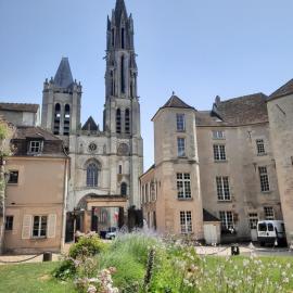 Pierres et Jardins