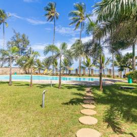 LUXURY 3 BEDROOM BEACH FRONT APARTMENT