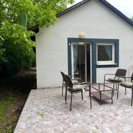F4 Mouintain View Corner House with Terasse and Garden