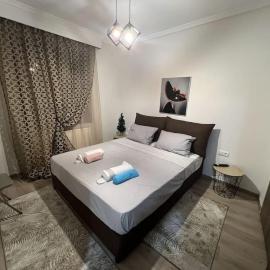 Όμορφο διαμέρισμα στην Παραλία, hotel u gradu Kastoria