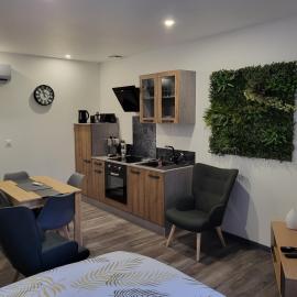 reve: La Souterraine şehrinde bir otel
