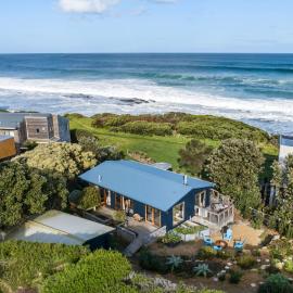 Sand & Sauna Retreat