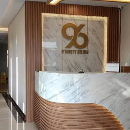 D'Ninety Six Inn Hotel Gunungkidul – hotel w mieście Siyonokulon