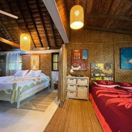Fare Kirihai, hotel em Teavaro