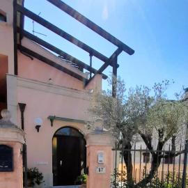 La Chiocciola Apartments, hotell sihtkohas Santarcangelo di Romagna