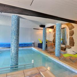 Zen, hotel em Parigné
