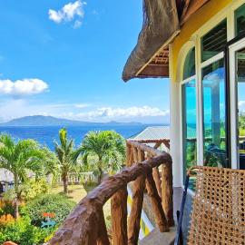 Dreamland Paradise Resort, hotel di Batangas City