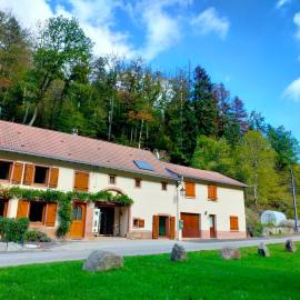 Obordubleu, hotel Lusse városában