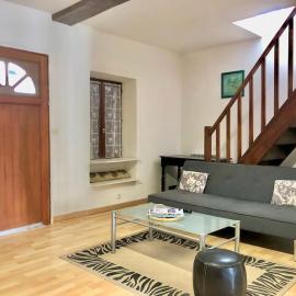 Appartement T3 agréable à Bourbon l'Archambault, hotel a Bourbon-lʼArchambault