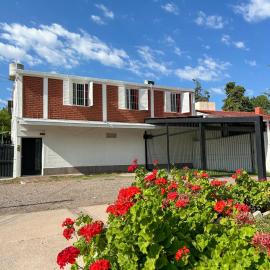 Almma Mia, hotel in Godoy Cruz