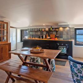 Mira appartement climatisé vue mer centre de Calvi proche port et plage
