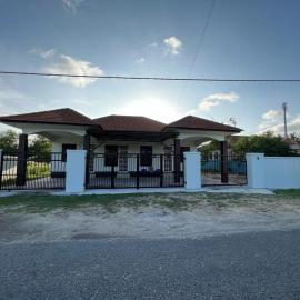 Relaxs Homestay Semi-D, hotel di Bachok