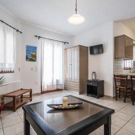 Elaida Apartments