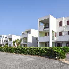 Cozy Apartment In Isca Marina With Wifi