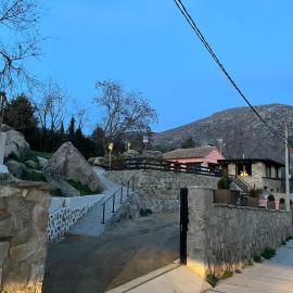 El Secreto del Arroyo、アビラのホテル