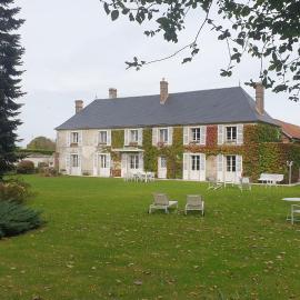 La Maison Blanche, hotel in Cuvergnon