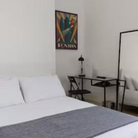 Stylish Double Room in City Centre - Shared Bathroom - Parking, hotel in Preston