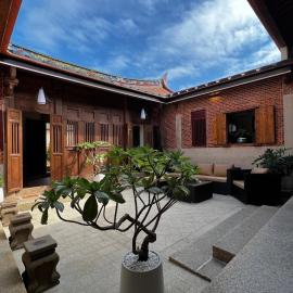 金門悠哉悠古厝民宿 Yozaiyo39 B&B, hotel em Jinning