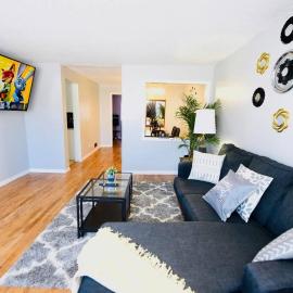 Prime Location Duo Nest & Rest, hotel en Kingston