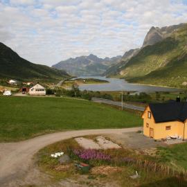 Higravstinden House - Lofoten, hotel din Higrav