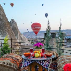 Safran Cave Hotel