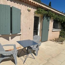 Charmant logement avec piscine proche centre ville