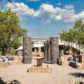 Buffalo Ranch Game Lodge、フロブレールスダルのホテル