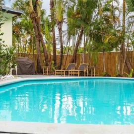 Tropical Oasis with Heated Pool