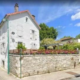 Montemboeuf centre Town House free wifi
