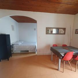 Appartement climatisé centre ville NYONS