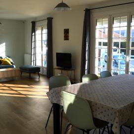 Les 7 lutins - Maison avec jardin, wifi, parking, hotel in Luc-sur-Mer