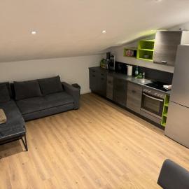 Schwalbennest Monteurwohnung, hotel a Korbach