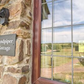 Sandpiper Cottage: cosy home near the beach, hotel en Woolacombe