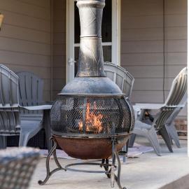 4 bdrm, 3ba,Fire pit, grill, 1 block to TU Pets!, Hotel in Tulsa