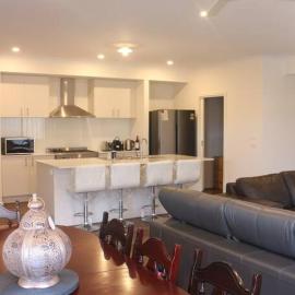 Bay Holiday House