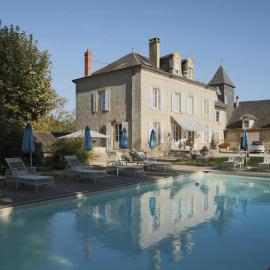 French Corréze Moulin Bleu, hotel en Saint-Pantaléon-de-Larche