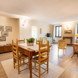 Casa vacanze Dentro le Mura, hotel di Gualdo Tadino