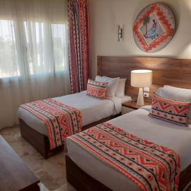 Azal Lagoons Resort Abu Simbel, hotel en Abu Simbel