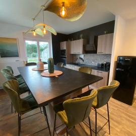 Villa des Pins, hotel in Jullouville-les-Pins
