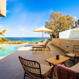 Zakynthos Luxury Villa Mon DIOM I, seafront, hotel v destinácii Vasilikos