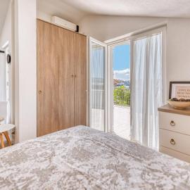 Miro guesthouse, hotel in Tivat