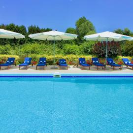 CA' LEONE - Regina Vittoria Apartment with Pool