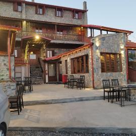 Country House Apartments and Suites Εξοχικό, viešbutis mieste Palaios Agios Athanasios