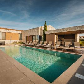 Villa Vigneto near Novigrad for 15 persons with sea view and whirlpool