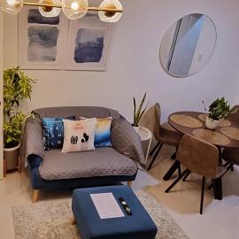 Cassie Homestay - Yuna Door 2 - Furnished Home in Butuan、ブトゥアンのホテル